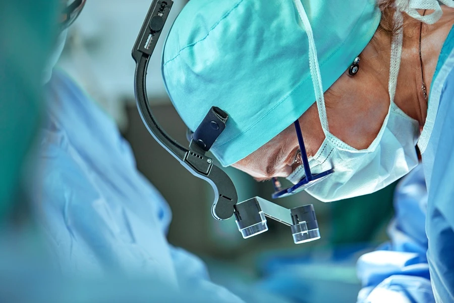 What is an Oculofacial Surgeon?