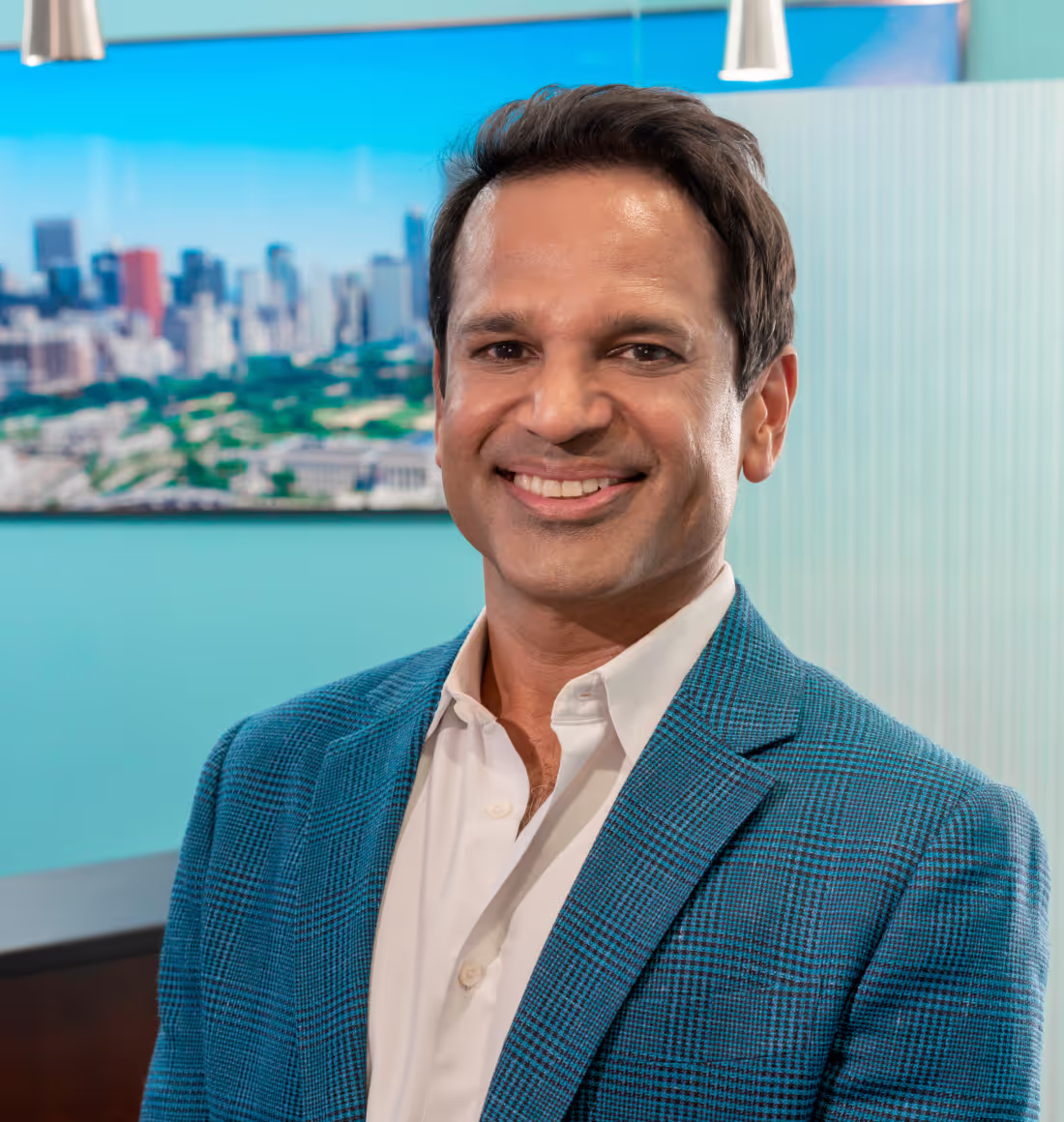 Dr. Amjad Ahmad in Oculofacial Surgeon Chicago