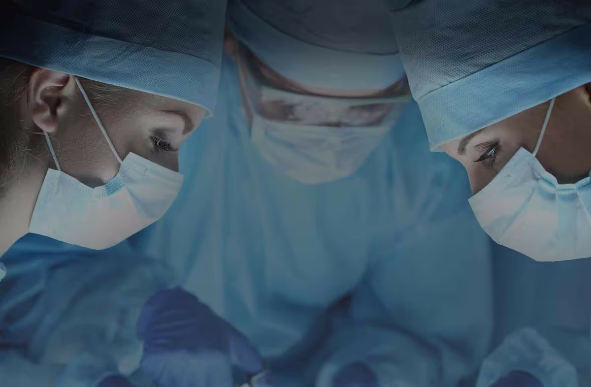 Navigating the Cutting Edge: Exploring the Latest Techniques in Oculofacial Surgery
